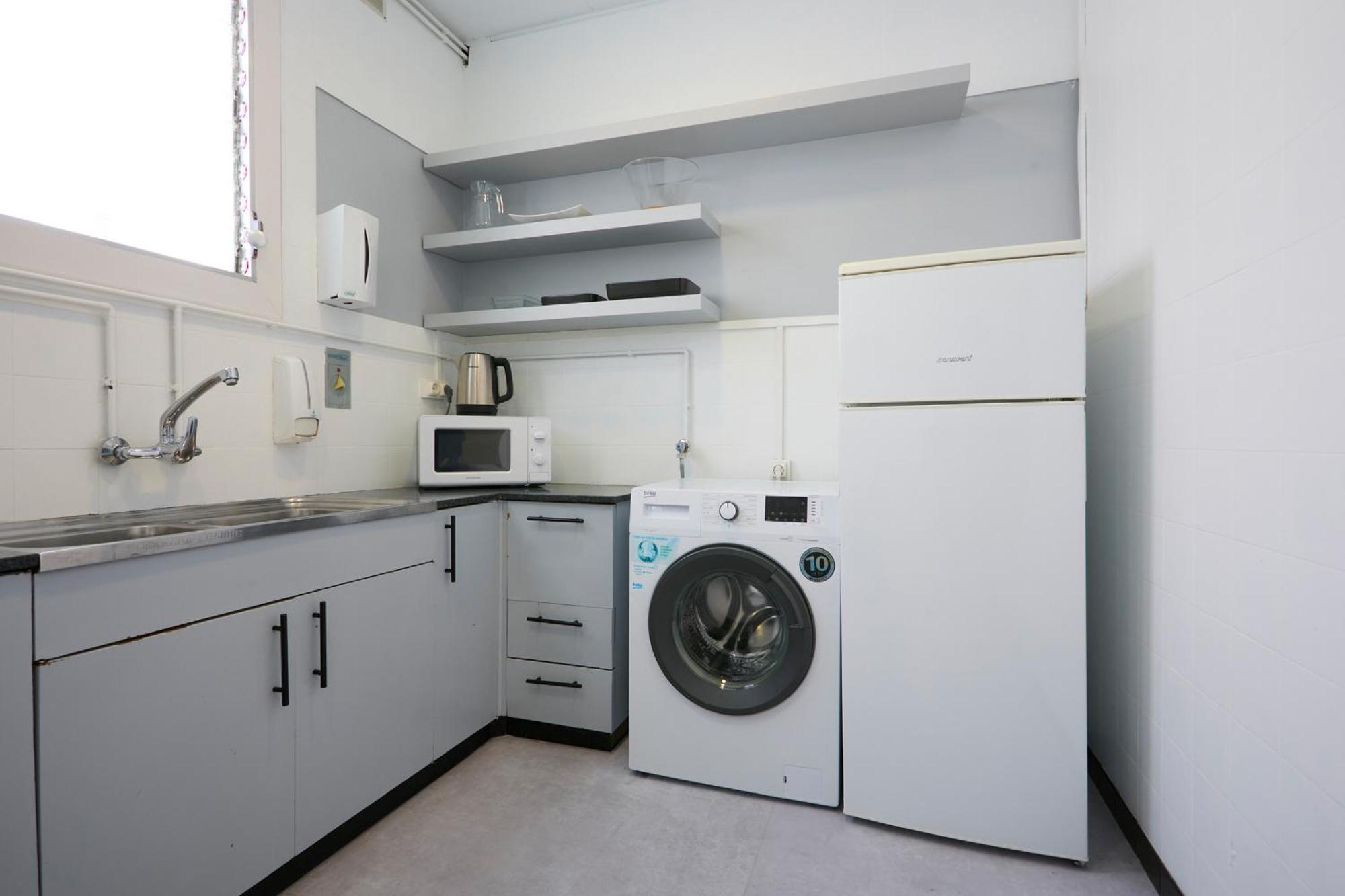 63Par1016- Sunny Apartment In Paralel Barcelona Eksteriør billede